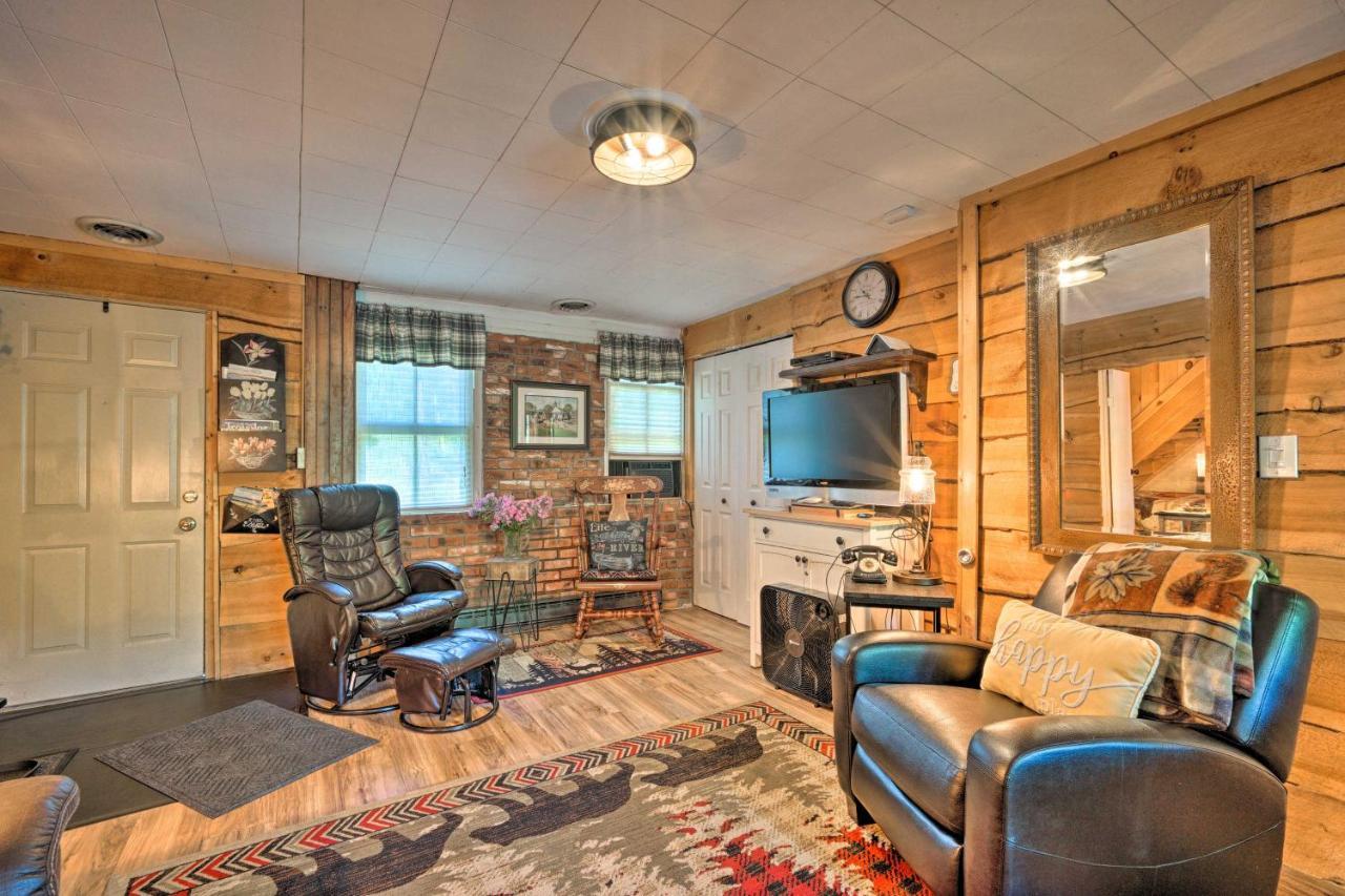 Adirondack Mountains Cottage Near Gore Mountain! Warrensburg Extérieur photo